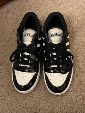 adidas Black and White Low-Top Sneakers with Logo Tongue